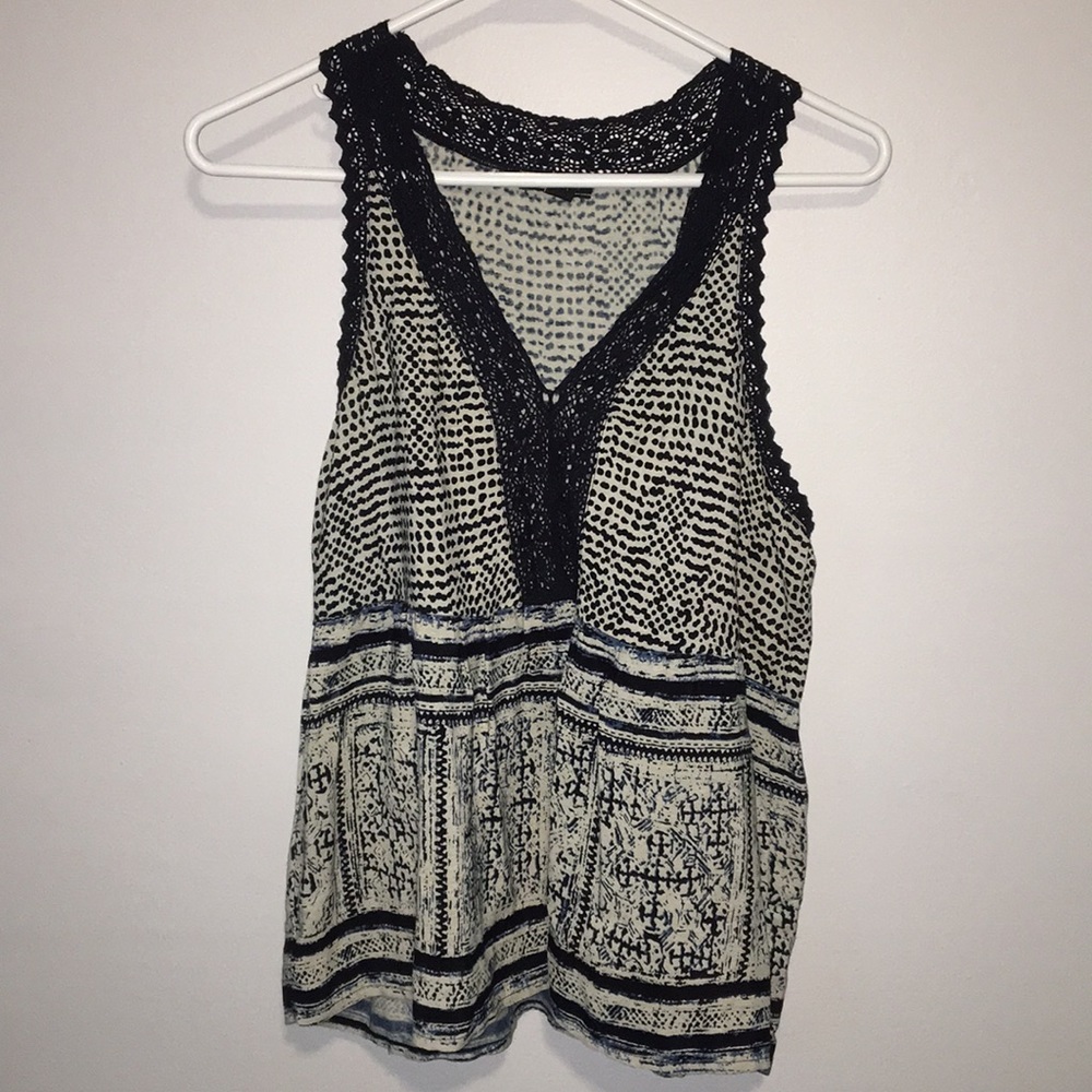 Lucky Brand Beautiful Patterned Tank - Picture 2 of 5
